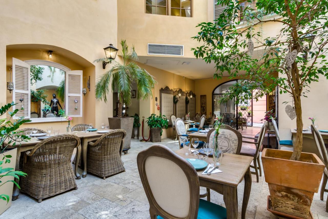 Hostel Plac Kolegiacki Πόζναν Εξωτερικό φωτογραφία